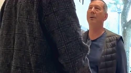 美国人拍爆料视频,民众爆料视频曝光惊人内幕 第2张 美国人拍爆料视频,民众爆料视频曝光惊人内幕 第2张